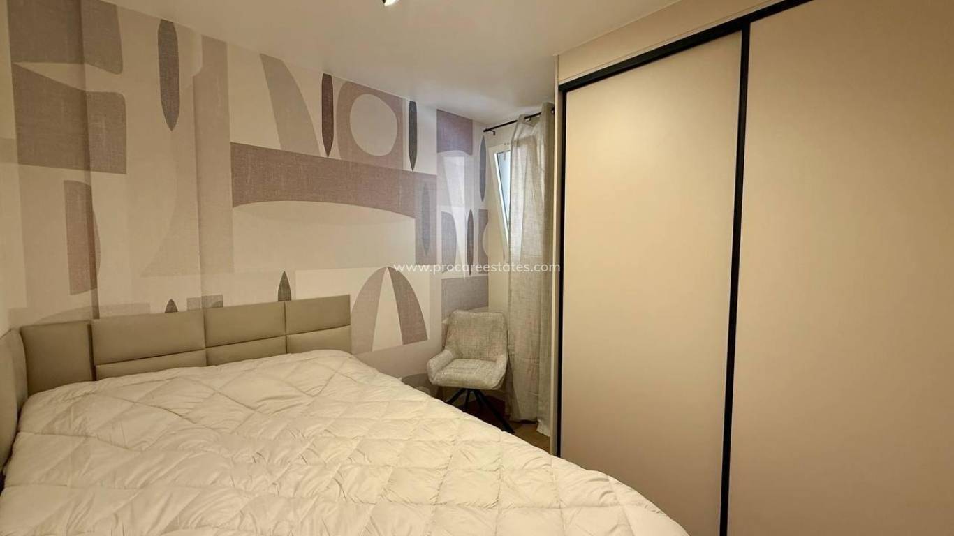 Verkoop - Appartement - Torrevieja - Torrevieja Center