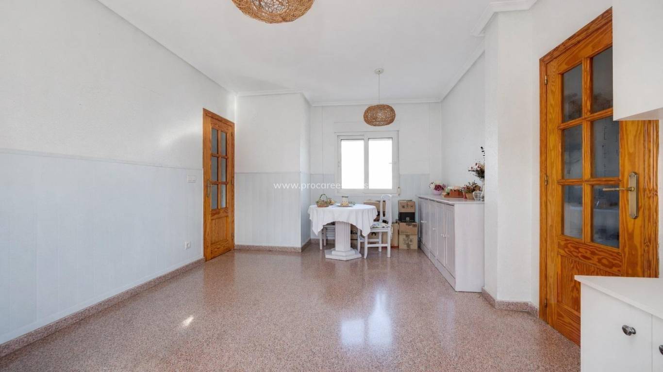 Verkoop - Appartement - Torrevieja - Torrevieja Center