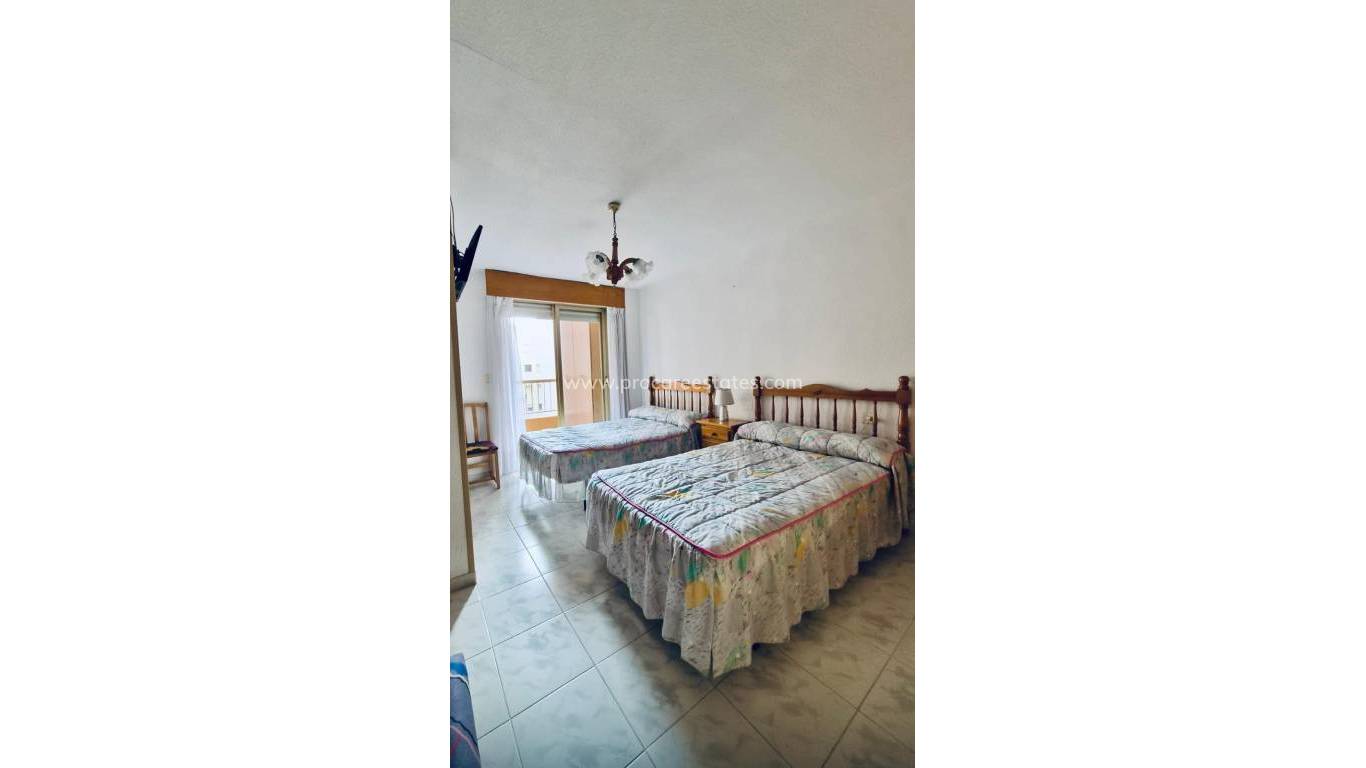 Verkoop - Appartement - Torrevieja - Torrevieja Center