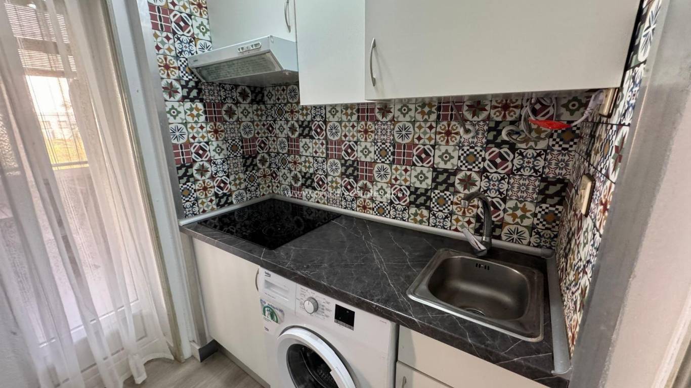 Verkoop - Appartement - Torrevieja - Torrevieja Center