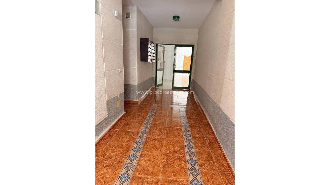Verkoop - Appartement - Torrevieja - Torrevieja Center
