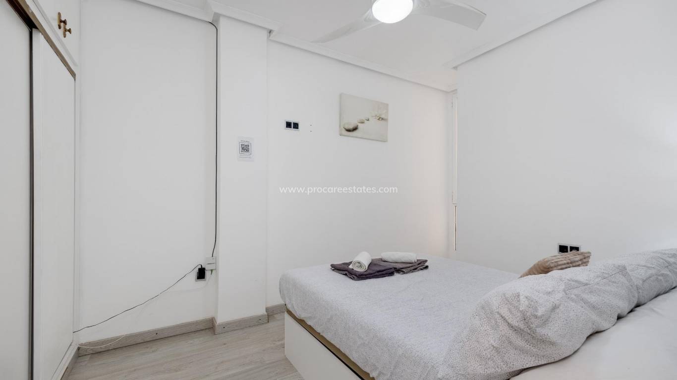 Verkoop - Appartement - Torrevieja - Torrevieja Center
