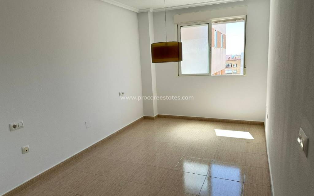 Verkoop - Appartement - Torrevieja - Torrevieja Center