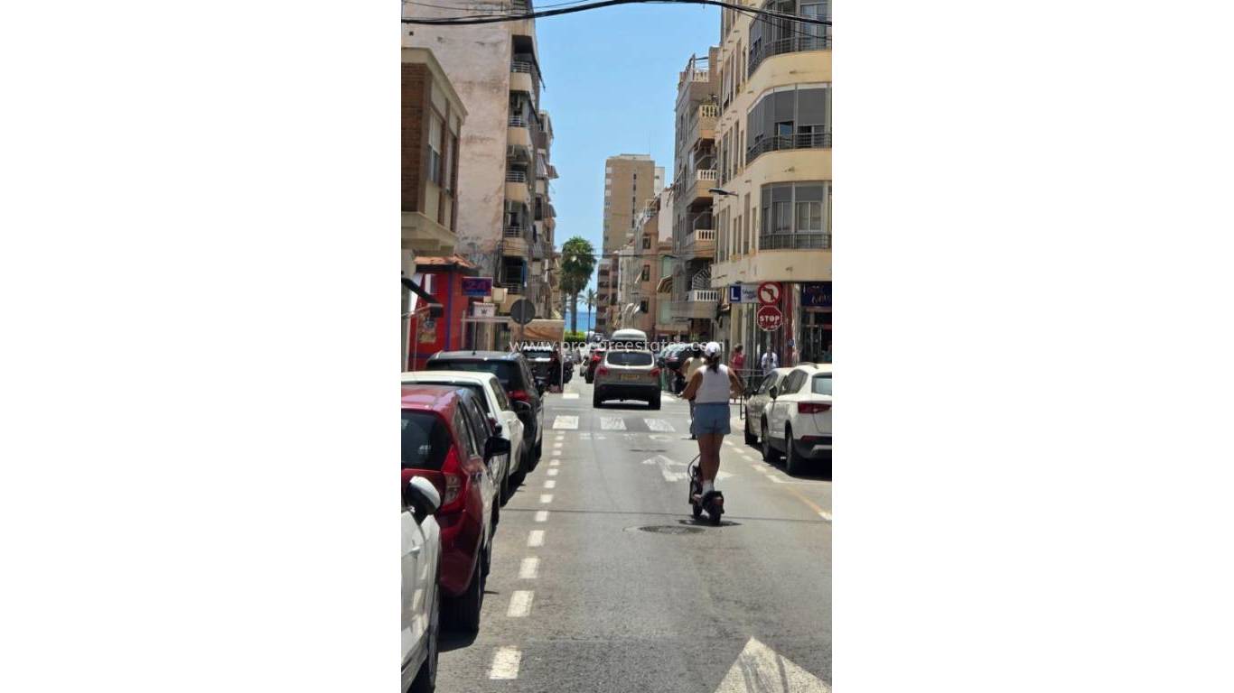 Verkoop - Appartement - Torrevieja - Torrevieja Center