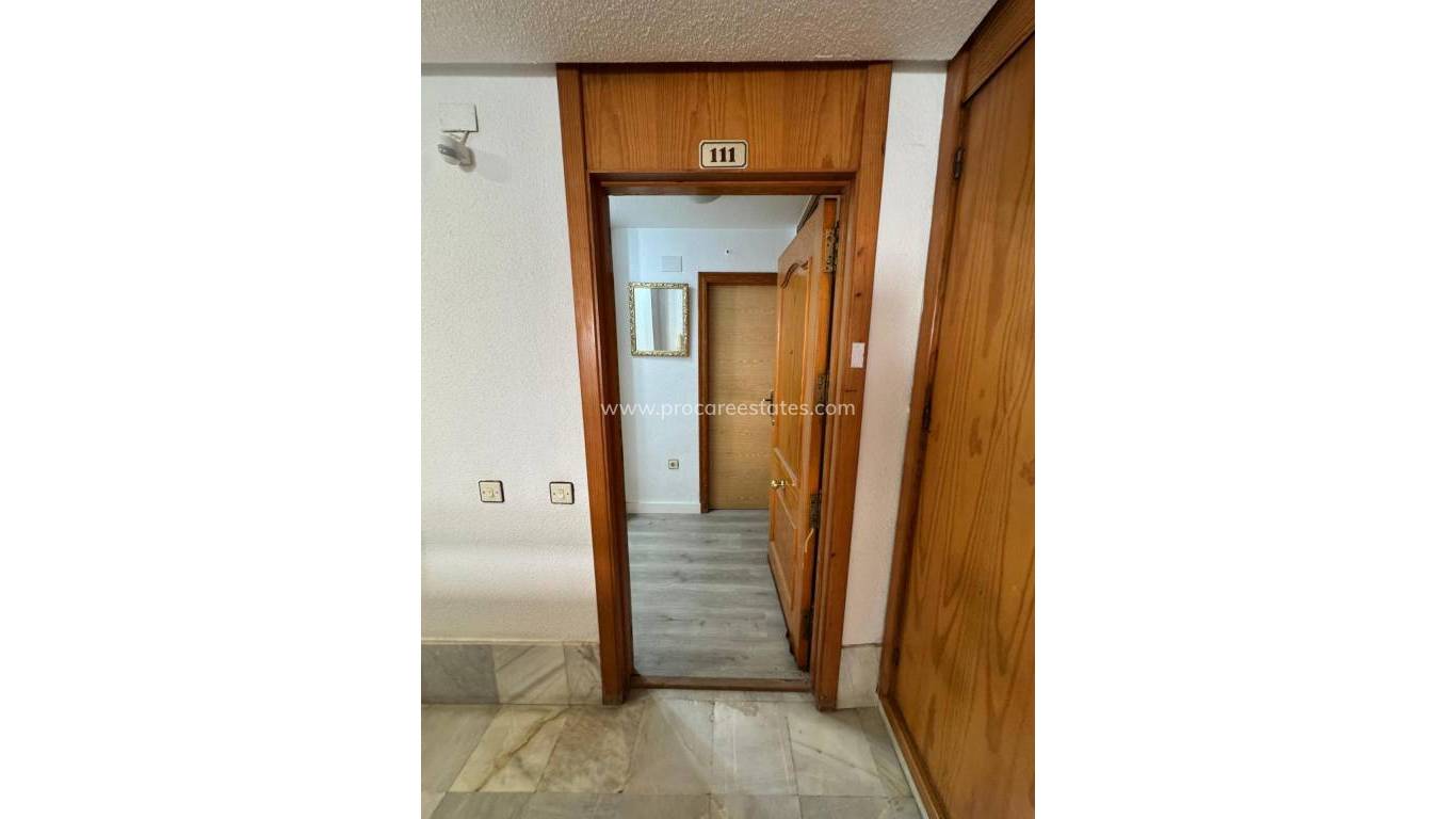 Verkoop - Appartement - Torrevieja - Torrevieja Center