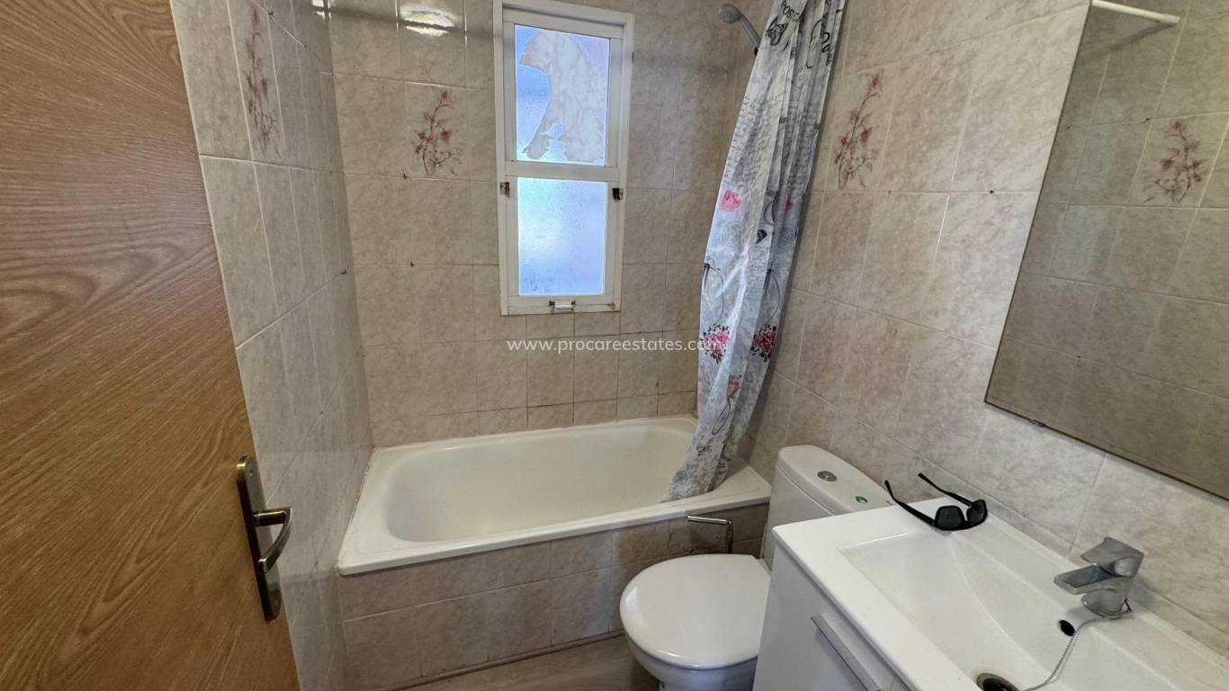 Verkoop - Appartement - Torrevieja - Torrevieja Center