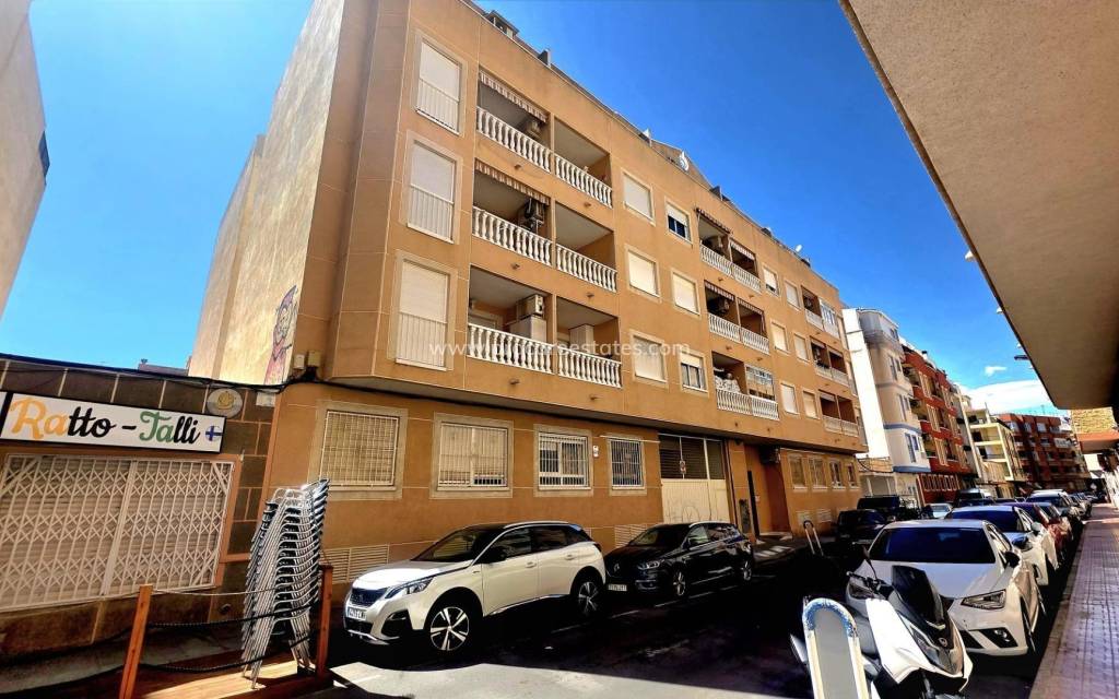 Verkoop - Appartement - Torrevieja - Torrevieja Center