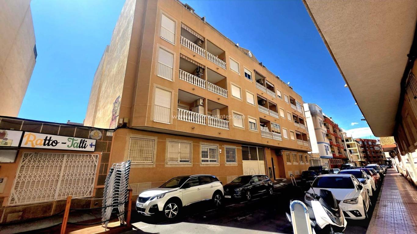 Verkoop - Appartement - Torrevieja - Torrevieja Center
