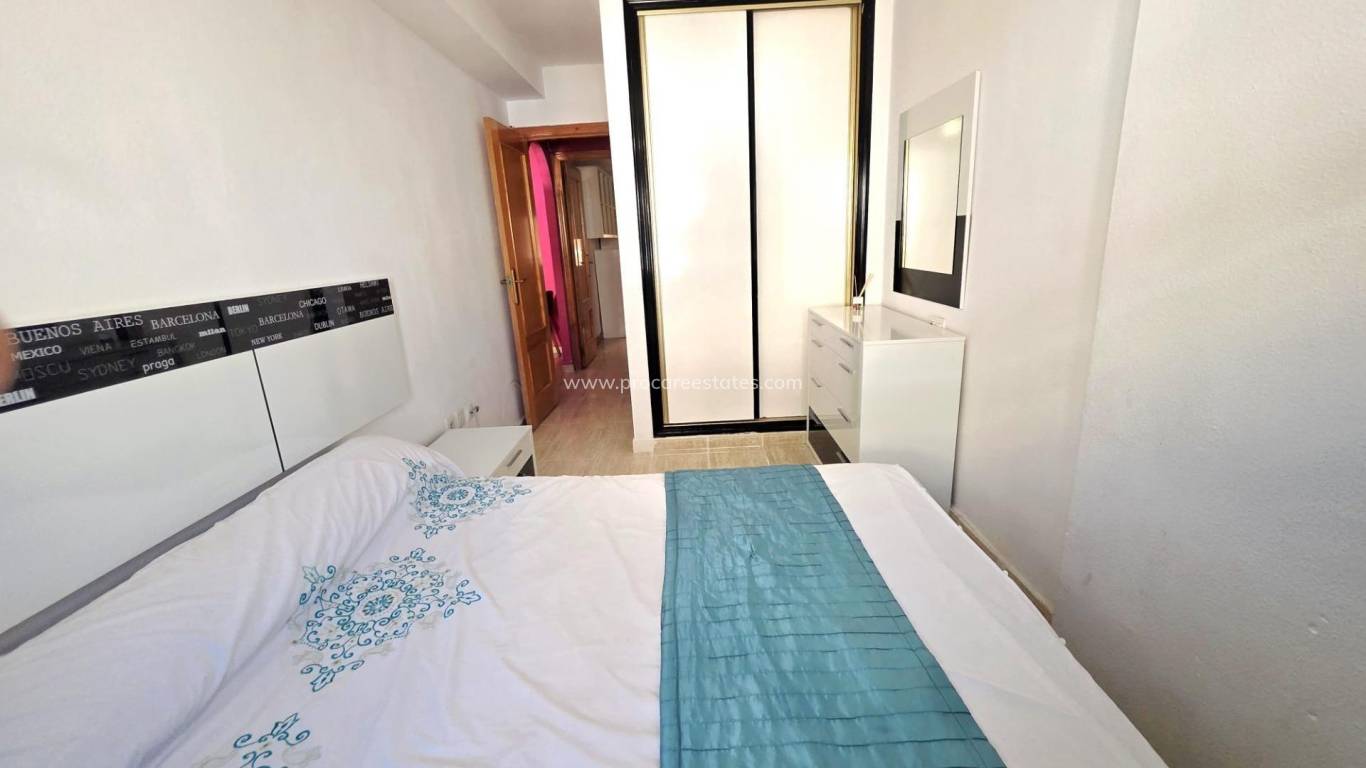 Verkoop - Appartement - Torrevieja - Torrevieja Center