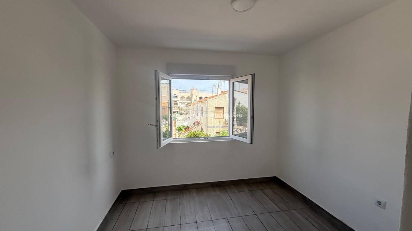 Verkoop - Appartement - Torrevieja - Torrevieja Center