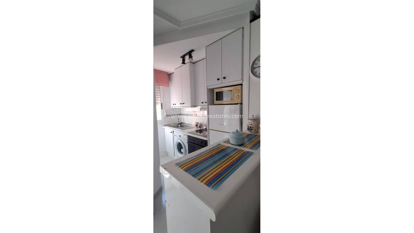 Verkoop - Appartement - Torrevieja - Torrevieja Center