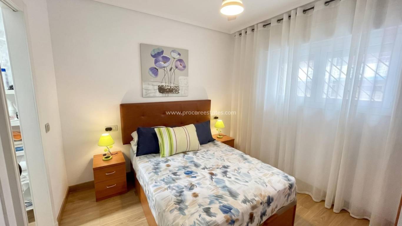 Verkoop - Appartement - Torrevieja - Torrevieja Center
