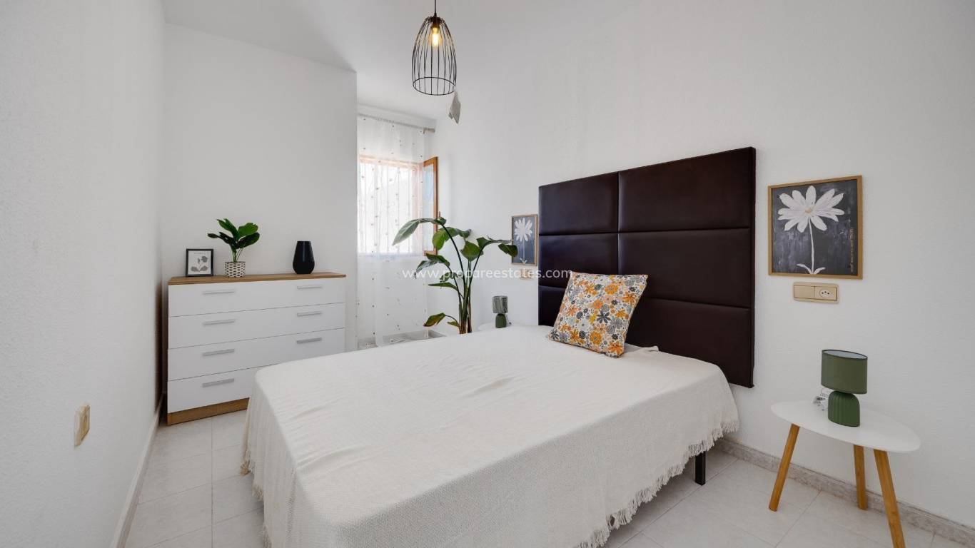 Verkoop - Appartement - Torrevieja - Zona los Frutales