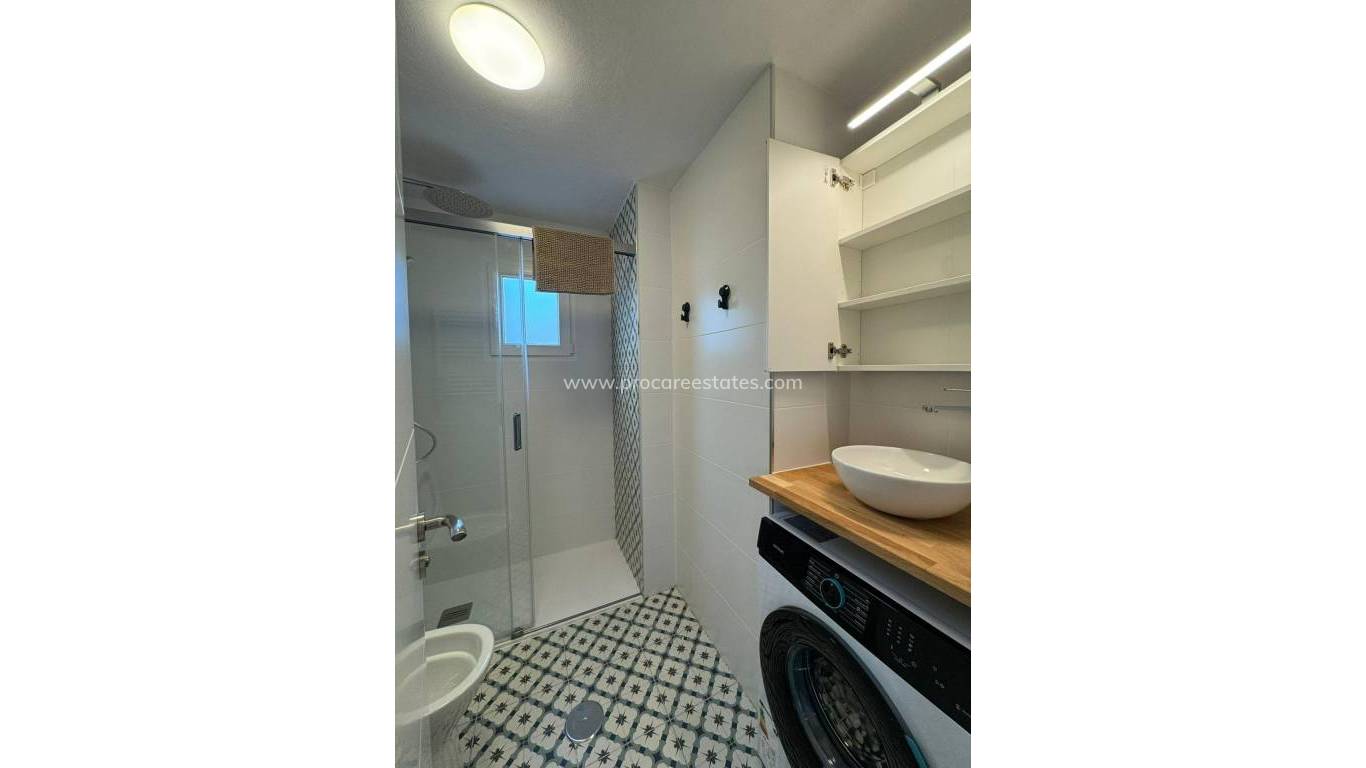 Verkoop - Appartement - Torrevieja