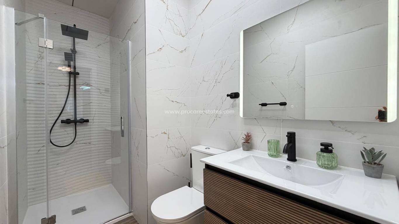 Verkoop - Appartement - Torrevieja