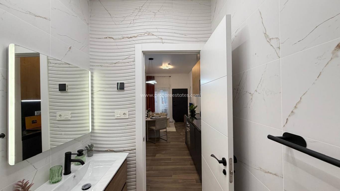 Verkoop - Appartement - Torrevieja