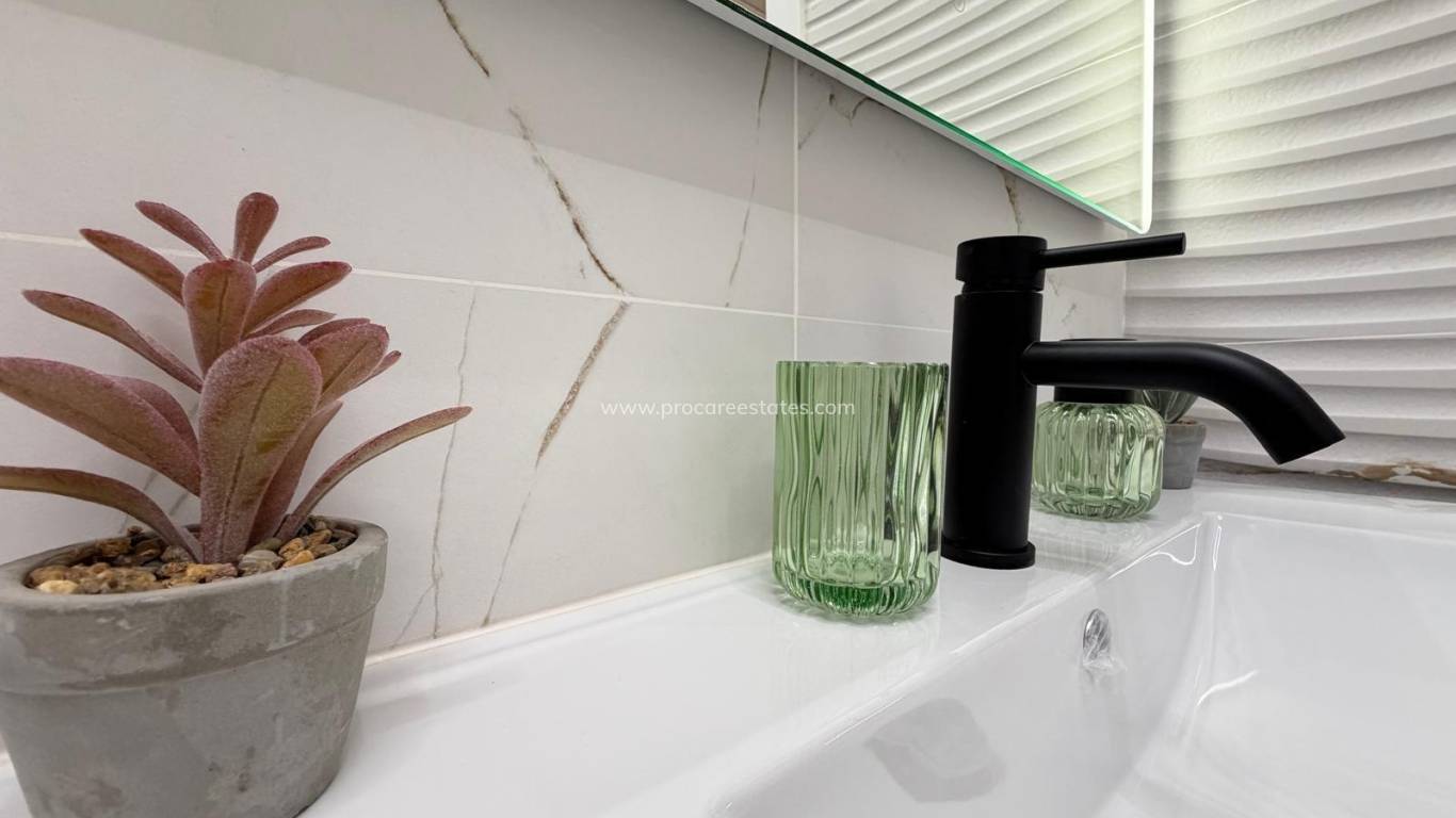 Verkoop - Appartement - Torrevieja