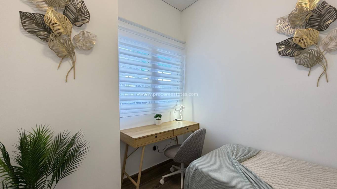 Verkoop - Appartement - Torrevieja