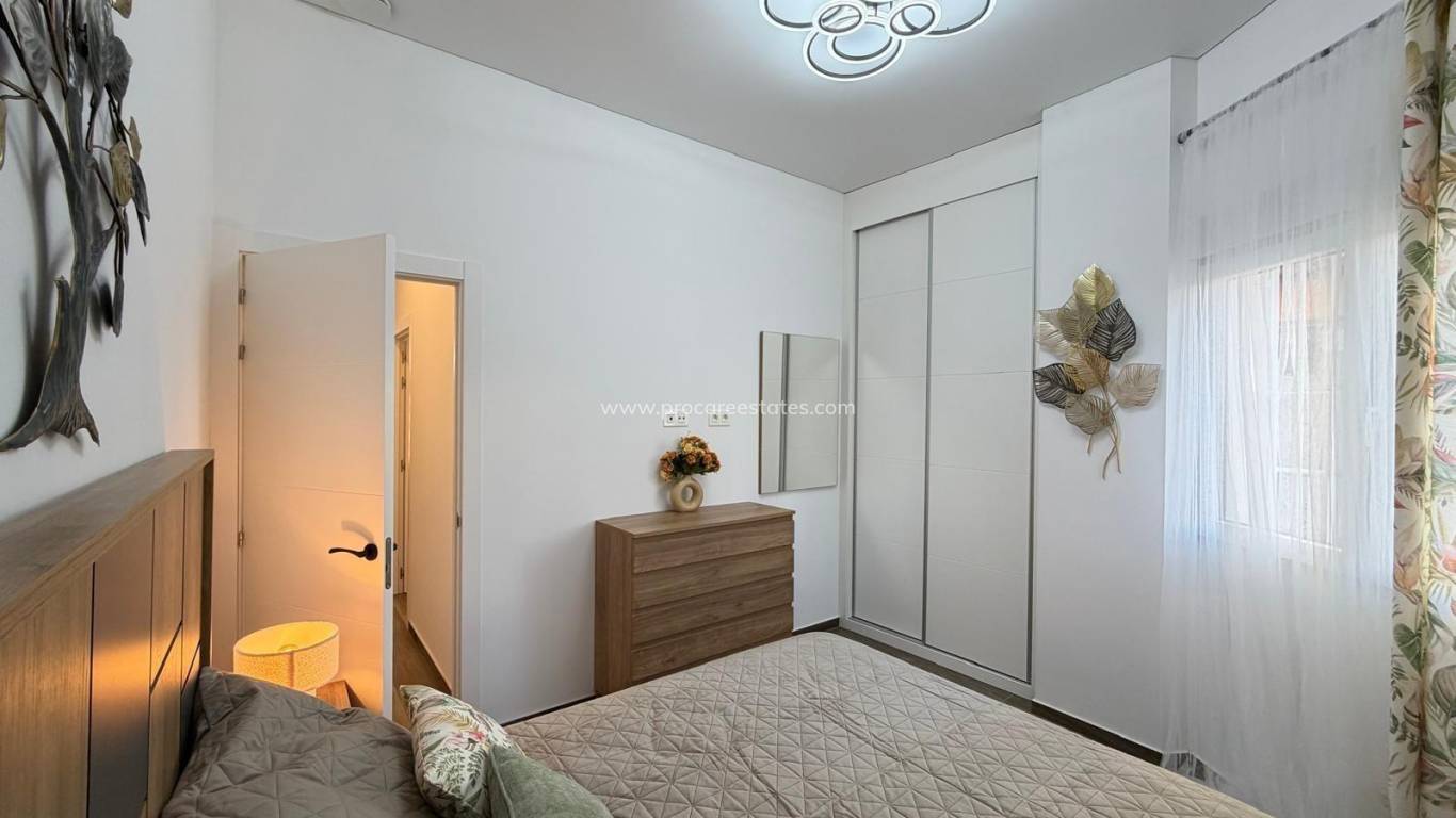 Verkoop - Appartement - Torrevieja