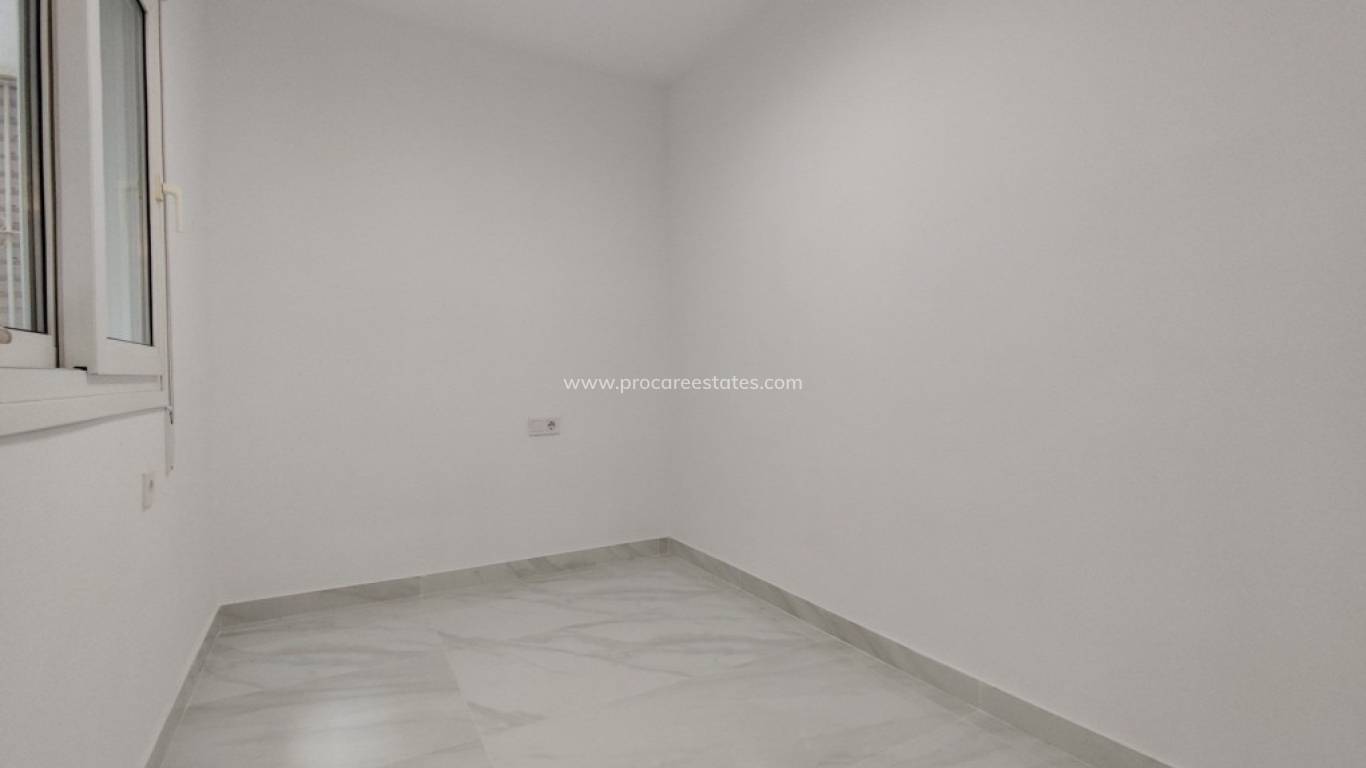 Verkoop - Appartement - Torrevieja