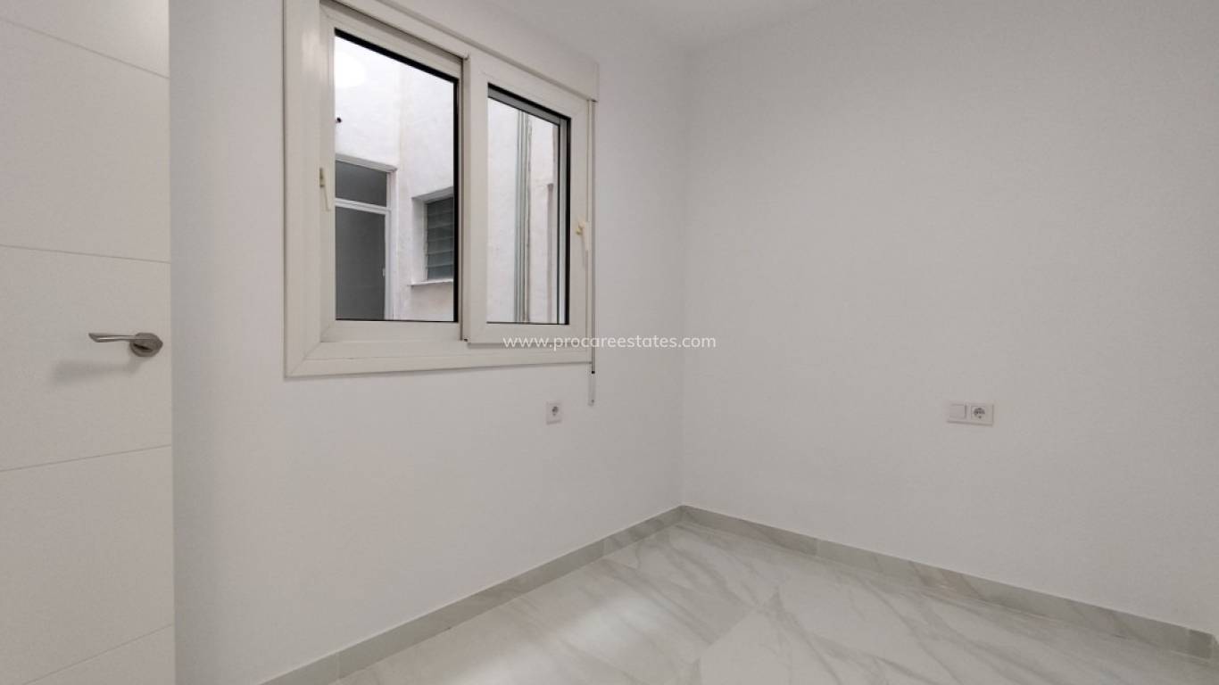 Verkoop - Appartement - Torrevieja
