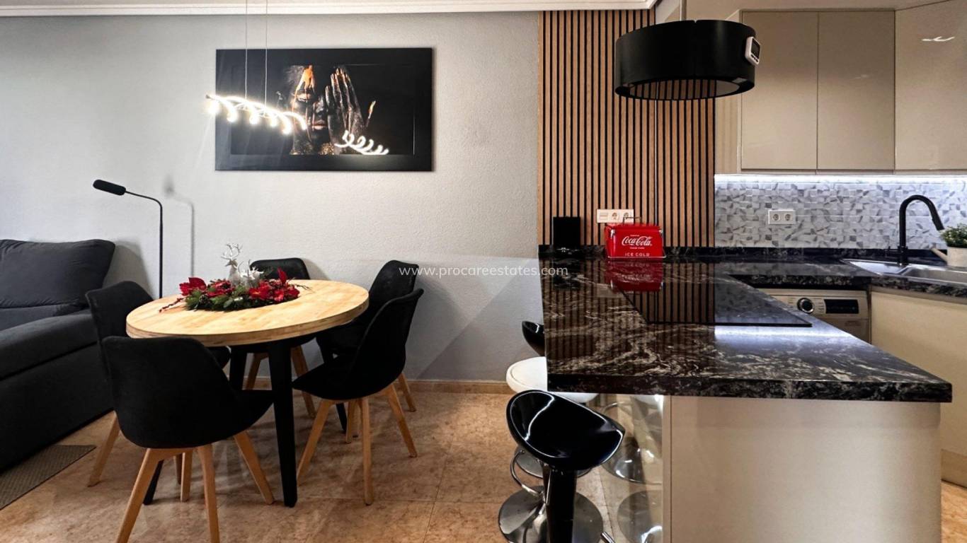 Verkoop - Appartement - Torrevieja