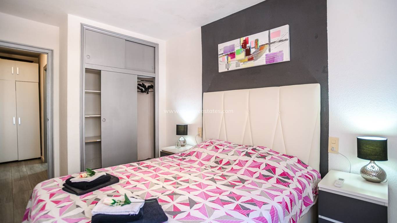 Verkoop - Appartement - Torrevieja