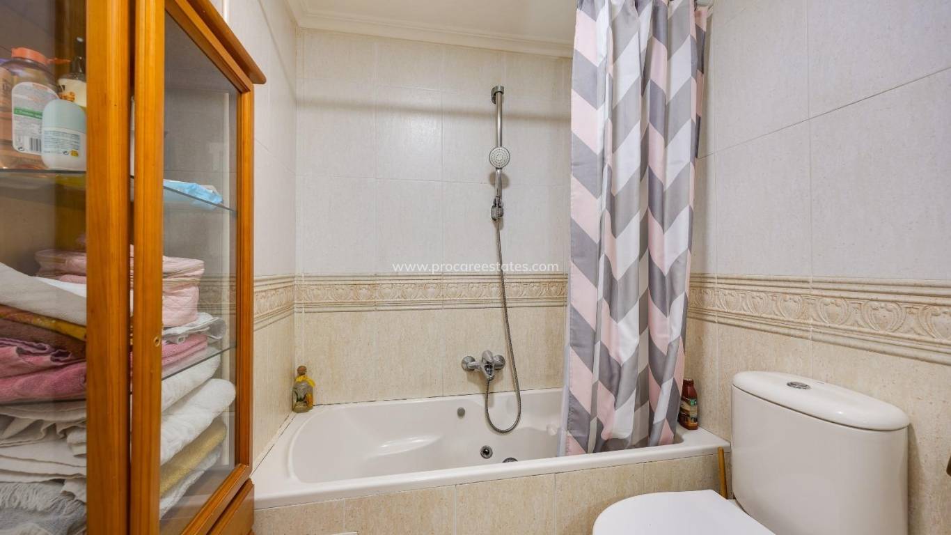Verkoop - Appartement - Torrevieja
