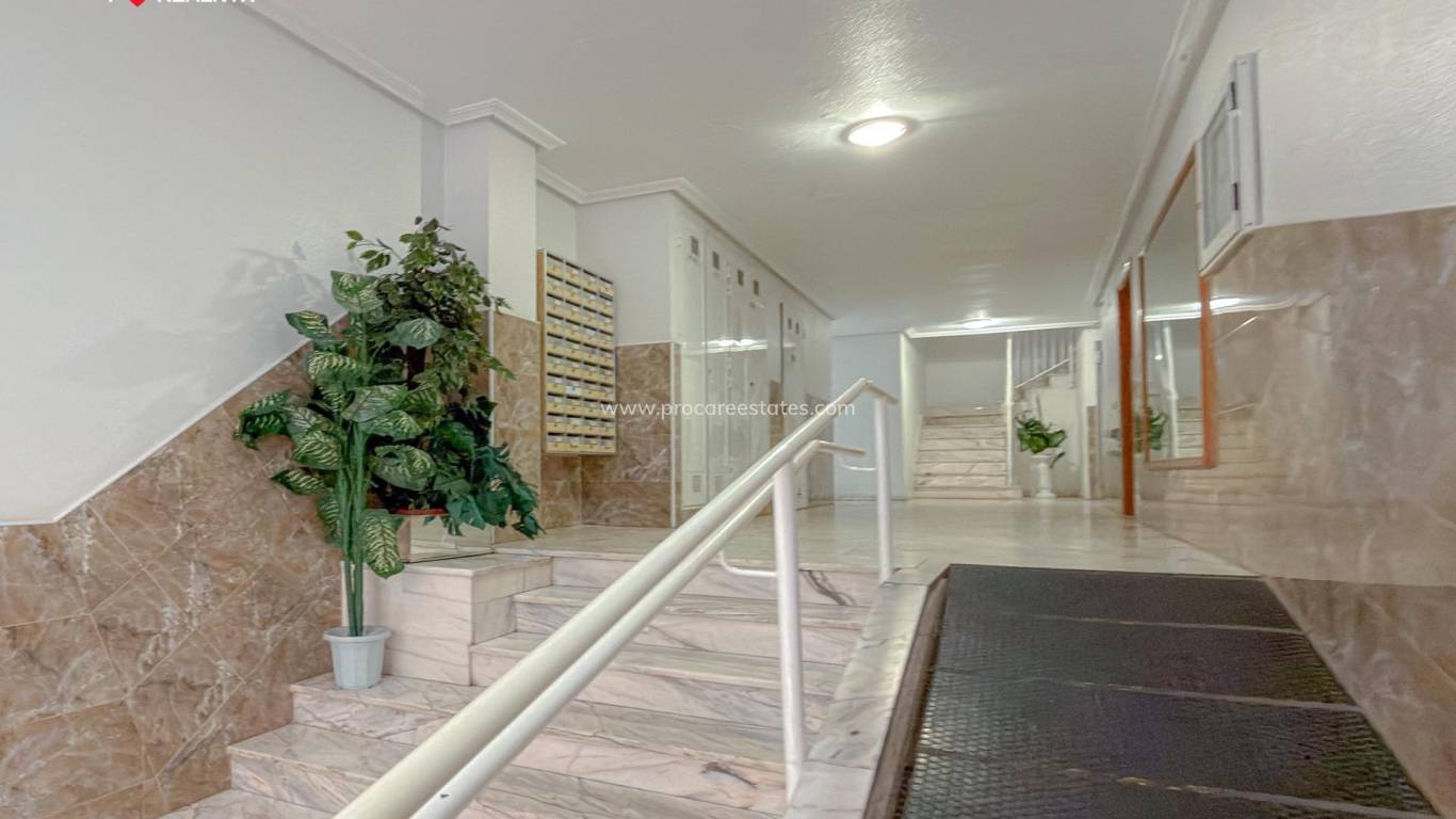 Verkoop - Appartement - Torrevieja