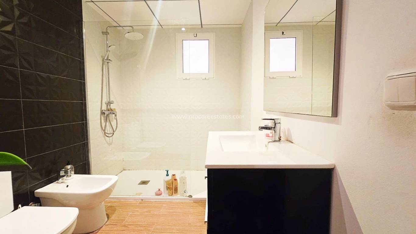 Verkoop - Appartement - Torrevieja
