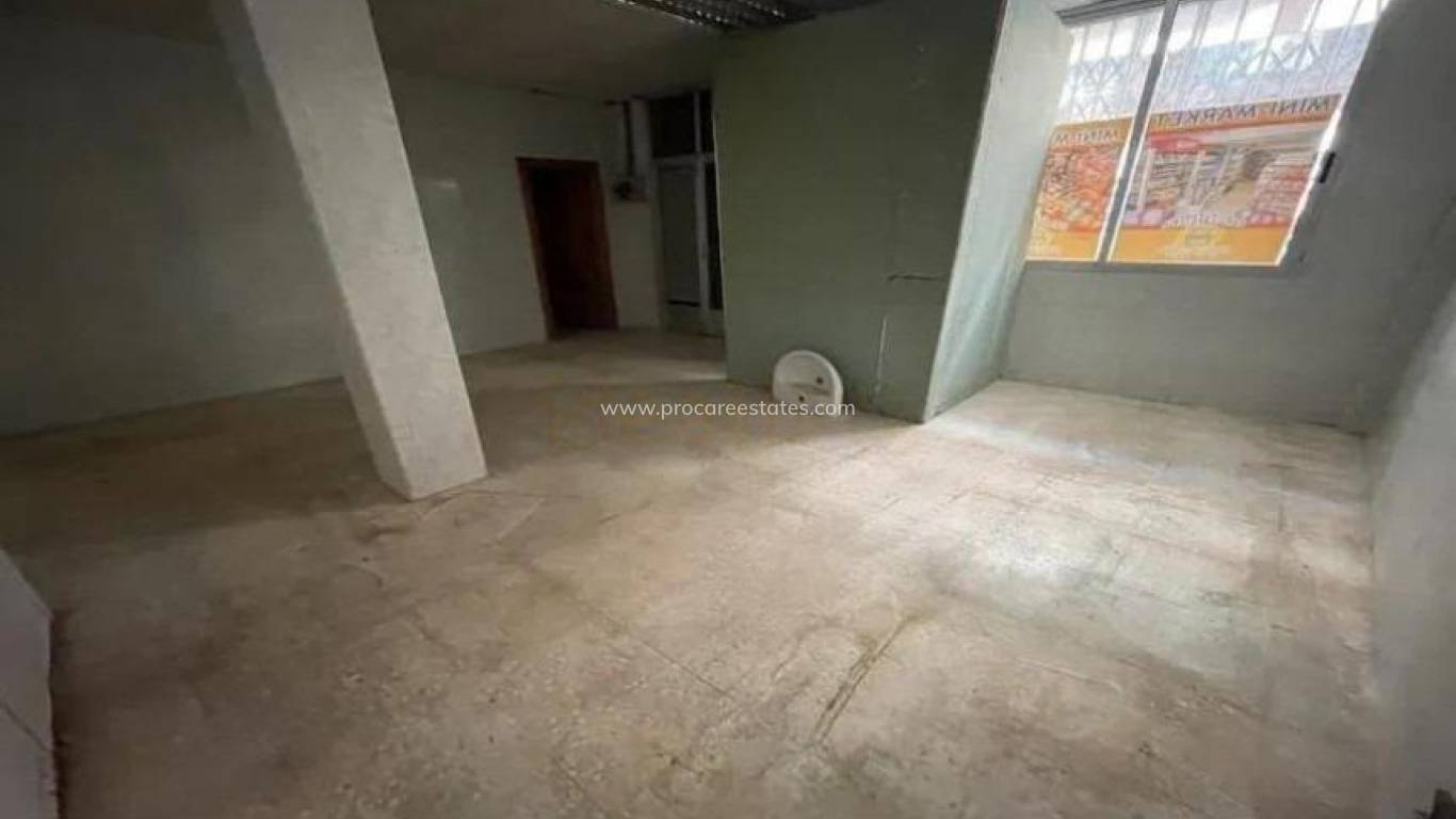 Verkoop - Commercieel vastgoed - Alicante - Altozano