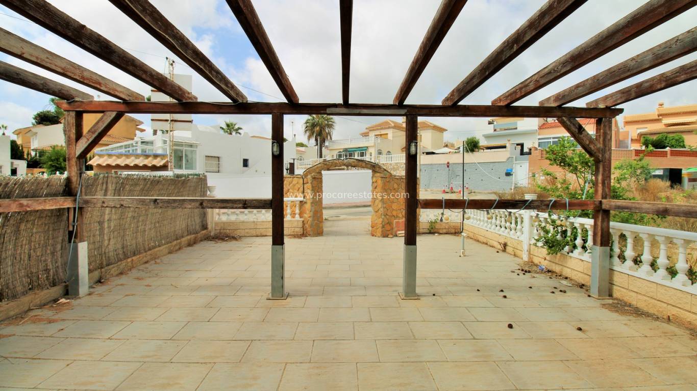 Verkoop - Commercieel vastgoed - Orihuela Costa - Villamartin