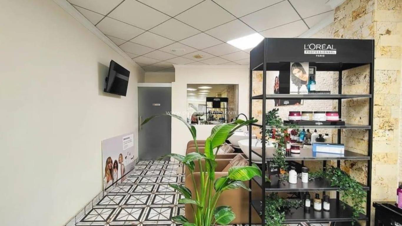 Verkoop - Commercieel vastgoed - Torrevieja - La Siesta - San Luis