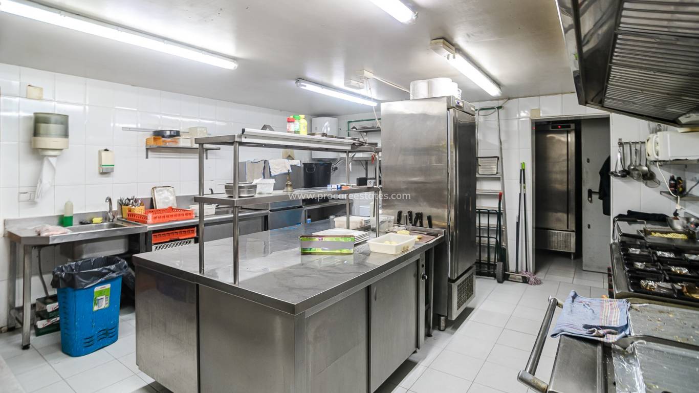 Verkoop - Commercieel vastgoed - Torrevieja - La Veleta