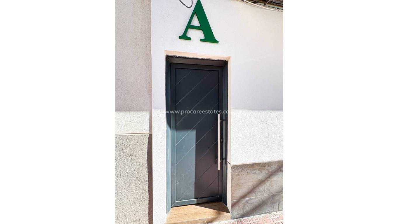 Verkoop - Commercieel vastgoed - Torrevieja