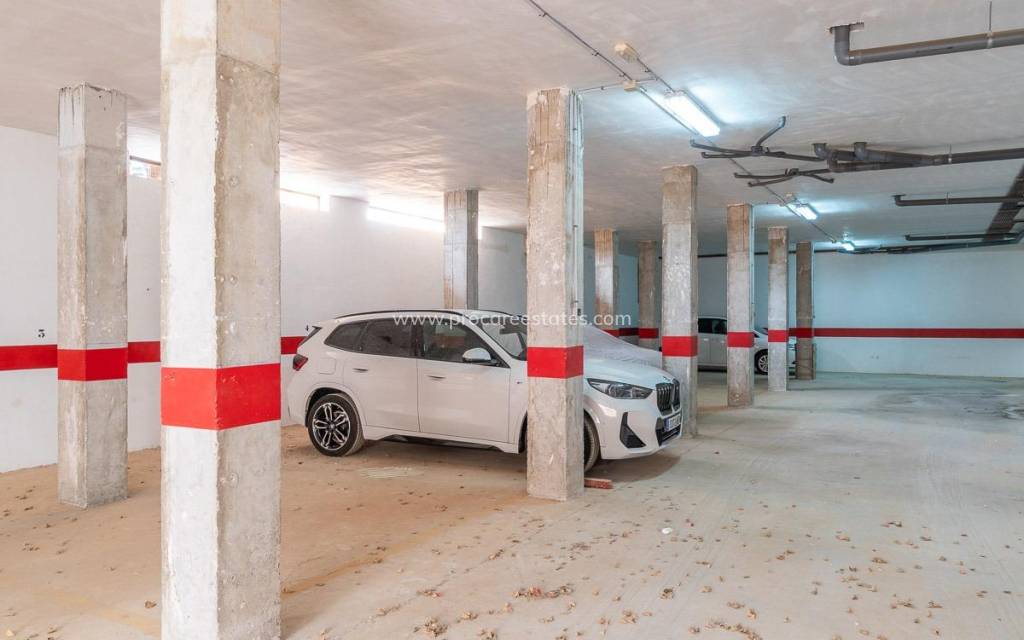 Verkoop - Garage - Orihuela Costa - Montezenia