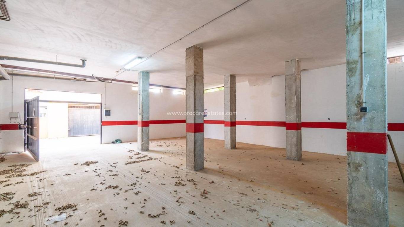 Verkoop - Garage - Orihuela Costa - Montezenia