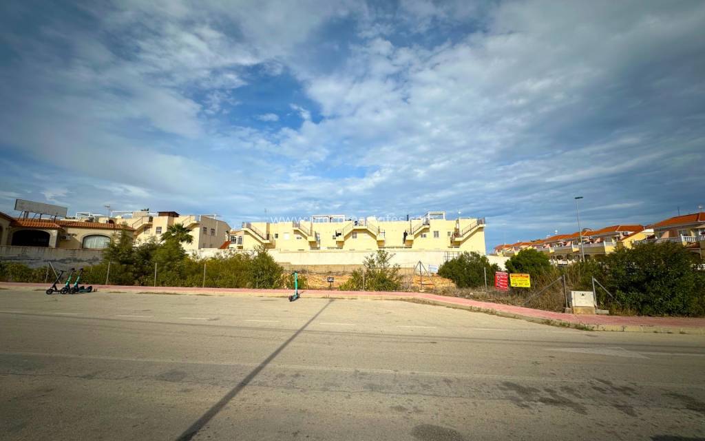 Verkoop - Land - Orihuela Costa - Campoamor