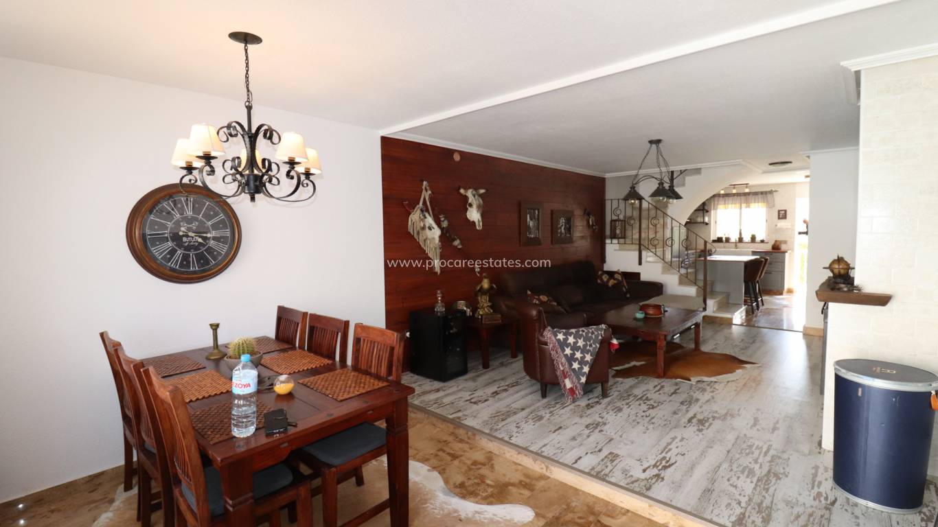 Verkoop - Stadswoning - Guardamar del Segura - El Moncayo