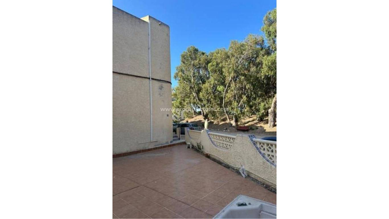 Verkoop - Stadswoning - Guardamar del Segura - Zona Pueblo