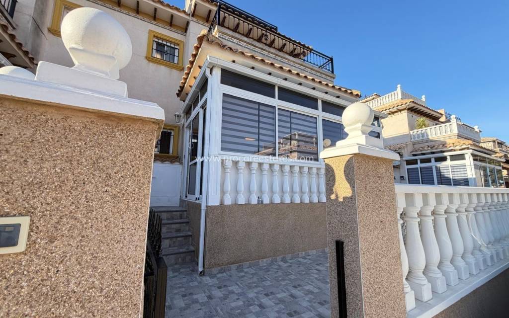 Verkoop - Stadswoning - Orihuela Costa - Lomas de Cabo Roig-Los Dolses