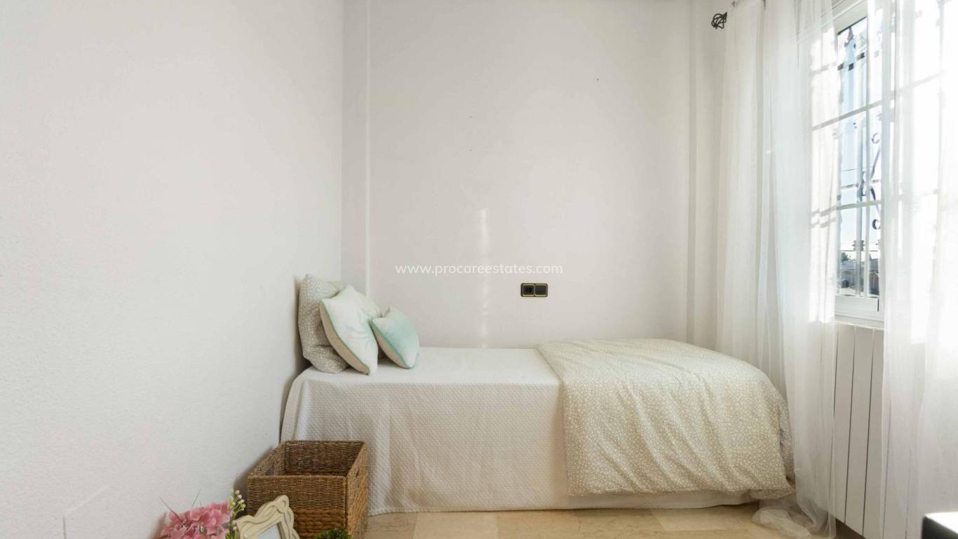 Verkoop - Stadswoning - Orihuela Costa - Los Almendros-La Florida