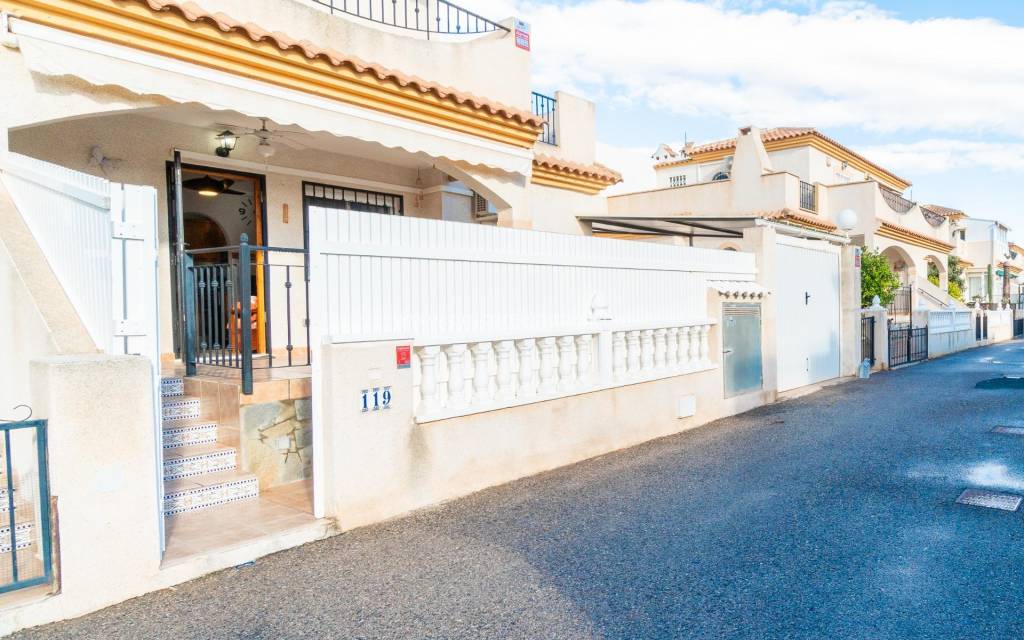 Verkoop - Stadswoning - Orihuela Costa - Playa Flamenca