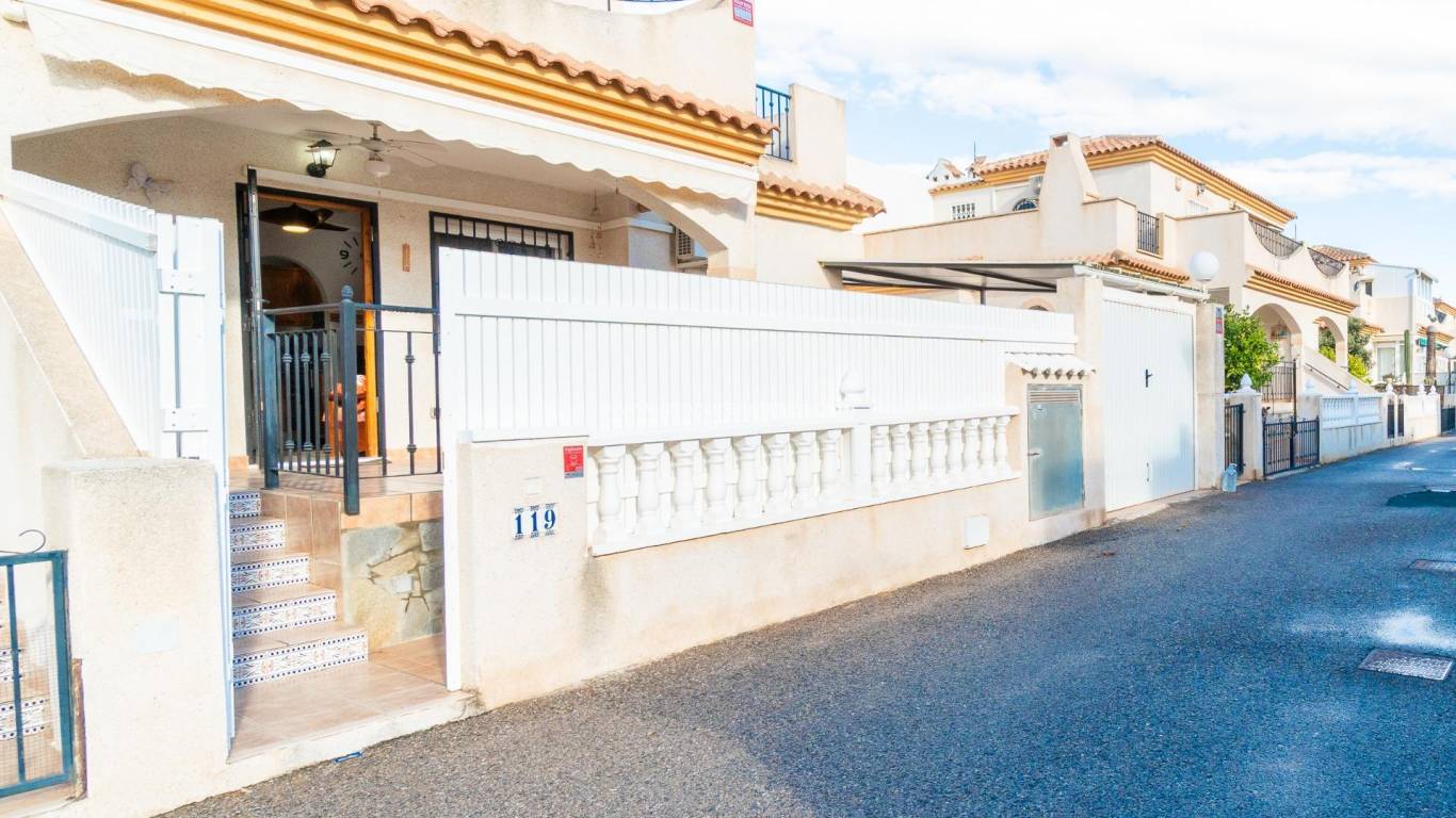 Verkoop - Stadswoning - Orihuela Costa - Playa Flamenca