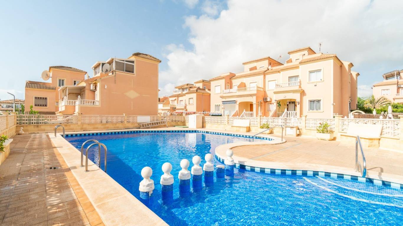 Verkoop - Stadswoning - Orihuela Costa - Playa Flamenca