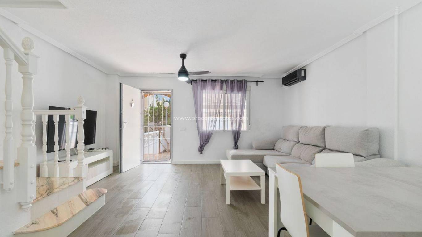 Verkoop - Stadswoning - Orihuela Costa - Punta Prima