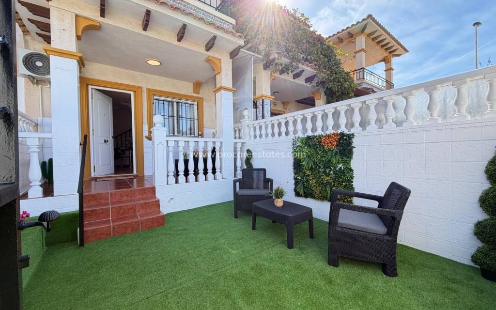 Verkoop - Stadswoning - Orihuela Costa - Punta Prima