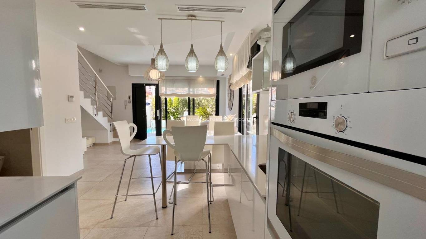 Verkoop - Stadswoning - Orihuela Costa - Villamartin