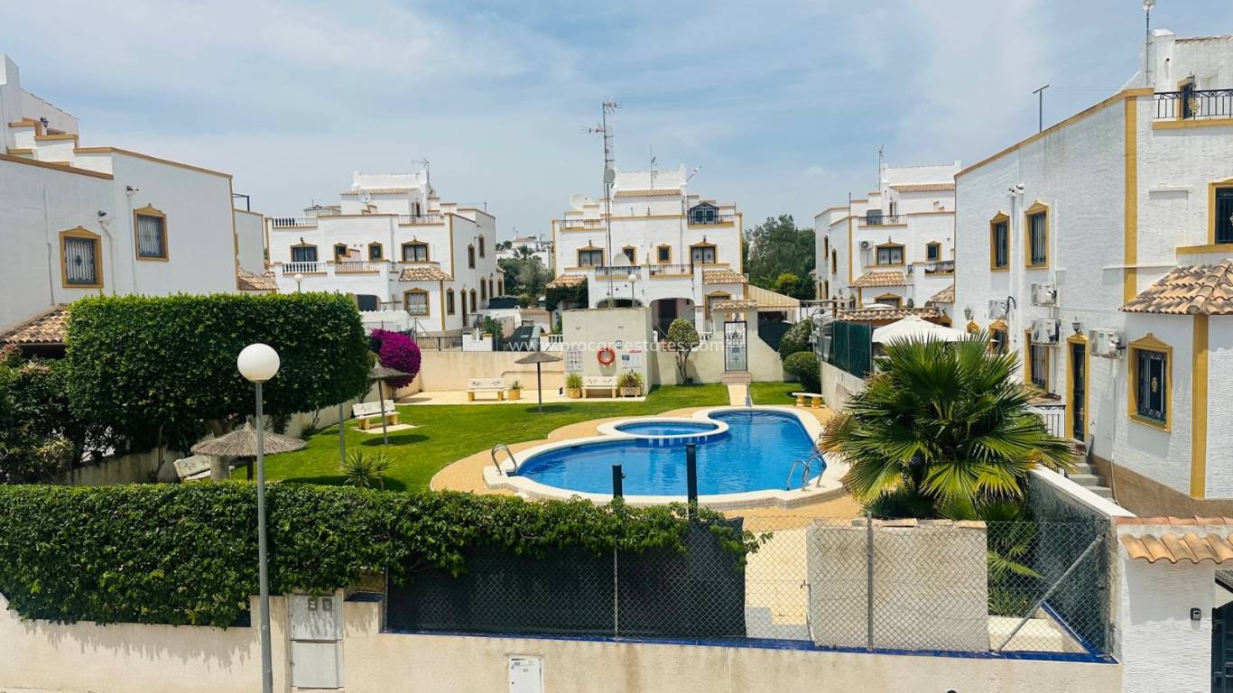 Verkoop - Stadswoning - Orihuela - Vistabella Golf