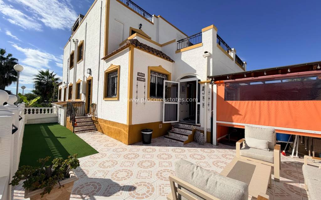 Verkoop - Stadswoning - Orihuela - Vistabella Golf